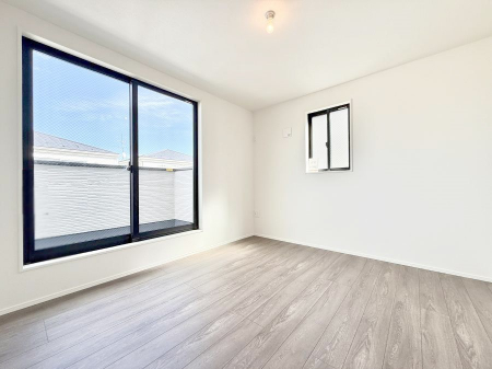 ̑ρ@F̂ŉ₩ȎԂy߂܂