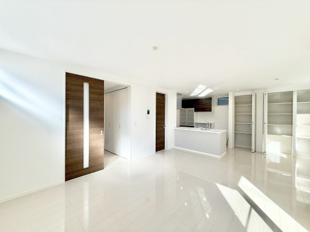 ���r���O�@�������S���������ꏊ�A�������߂����郊�r���O