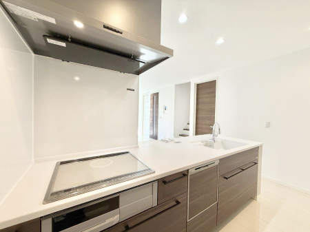 �L�b�`���@�������V���v���ŋ@�\�I�A�����g���₷���L�b�`��