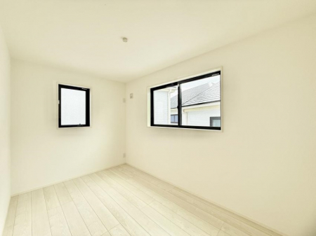 ̑ρ@F̂ŉ₩ȎԂy߂܂