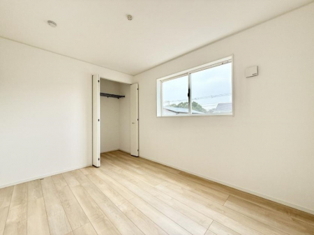 �Q���@����