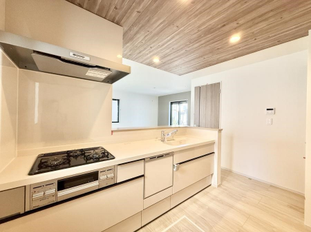 �L�b�`���@�����������������Ԃ����܂��A�Ί炠�ӂ��L�b�`��