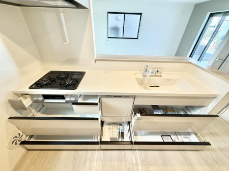 �L�b�`���@�������A�C�f�A�L����A�N���G�C�e�B�u�ȗ������