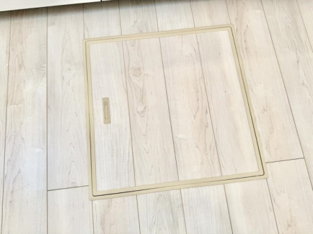 ̑ρ@ݔBꂽ[Xy[XŉƑŜXbL