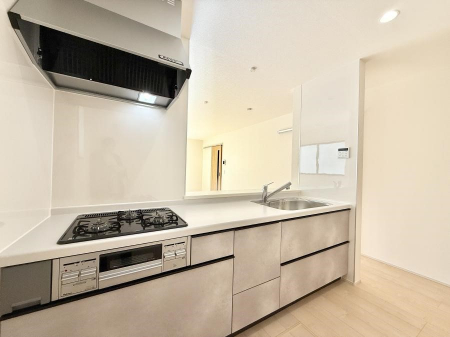 �L�b�`���@�������V���v���Ŕ������S�n�悢���Ԃ𐶂ރL�b�`�����