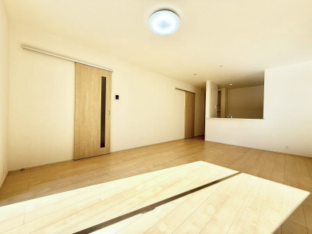 ���r���O�@���������C�ɓ���̏ꏊ�ŁA�̂�т�Ƃ������Ԃ�