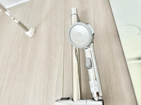 ���̑����ρ@�ݔ����킴�킴�V�����[�����̃��o�[�܂Ŏ��L�΂��K�v���Ȃ��A�ȒP�Ɏ~���ł���