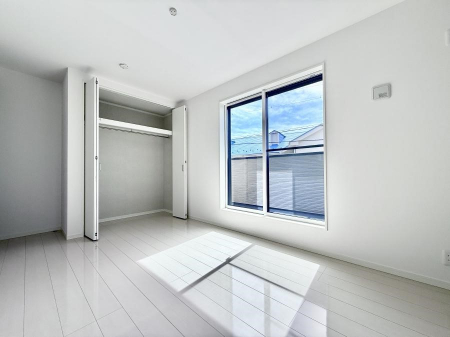 ̑ρ@F̂ŉ₩ȎԂy߂܂