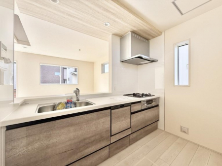 Lb`@ƑƂȂAR~jP[V̏