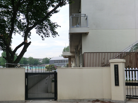 ���ӊ��@���w�Z 1000m ���v���Ďs���掵���w�Z