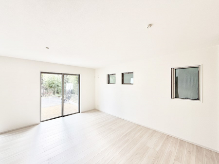 ���r���O�@�������Ƒ��̎��Ԃ��ʂ�A���K�Ŗ��������