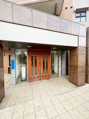 GgX@OρA邽тɈS^ĂAJɊǗꂽL