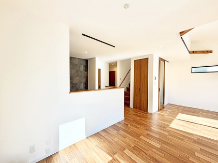 ���r���O�@�������V���v���������ґ�A��؂Ȑl�Ɖ߂����S���قǂ�����