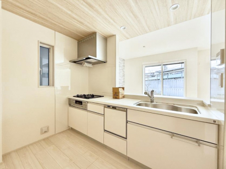 �L�b�`���@�������L���C�ɕЕt���A�g���₷���L�b�`��