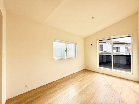 �Q���@���������̔z�u��ʋC���̗ǂ��݌v�ŕ����̋�C�������炸�A��ɐV�N�ȋ�C������܂�