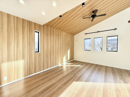 ���̑����ρ@�������Ƒ��̏Ί炪���ӂ��A���났�̋��