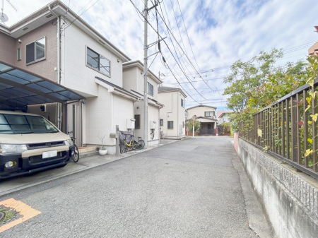 nOώʐ^@OρƑRƏW܂AyԂ߂郊rO