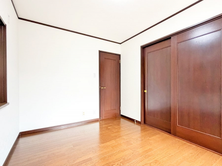 ̑ρ@F̂ŉ₩ȎԂy߂܂