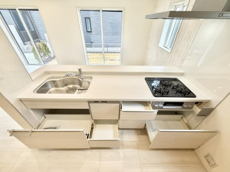 �L�b�`���@�������Ƒ����J��[�߂�A������̂���L�b�`��