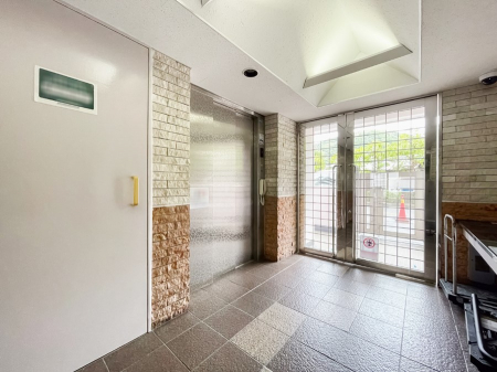 GgX@OρA邽тɈS^ĂAJɊǗꂽL