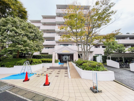 nOώʐ^@OρV炵n܂ꏊŁAƑJ[߂