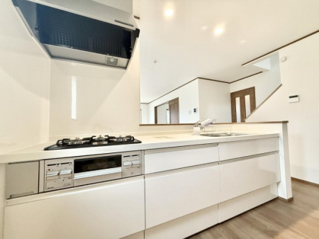 �L�b�`���@�������V���v���ŋ@�\�I�A�����g���₷���L�b�`��