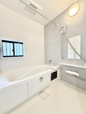 �����@�������������A������芰����o�X���[��