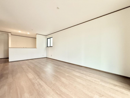 ���r���O�@�������Ƒ��̎��Ԃ��ʂ�A���K�Ŗ��������