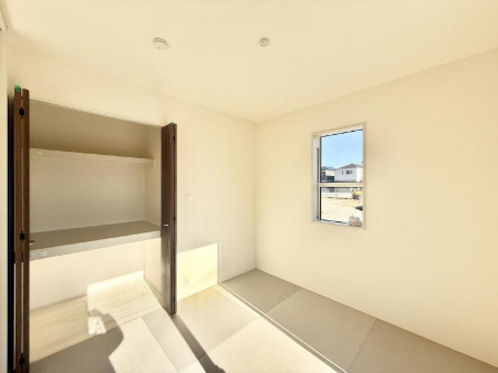 �Q���@���������̔z�u��ʋC���̗ǂ��݌v�ŕ����̋�C�������炸�A��ɐV�N�ȋ�C������܂�