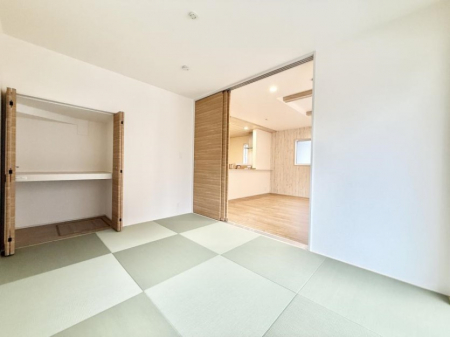 ̑ρ@F̂ŉ₩ȎԂy߂܂