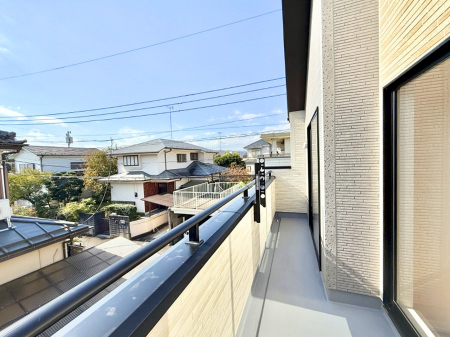 oRj[@ G߂̈ڂ낢JIȋԂł