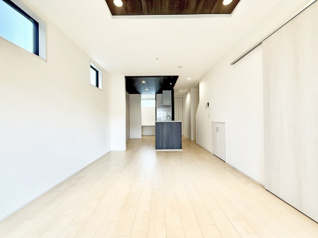 rO@Cɓ̏ꏊŁÂтƂԂ