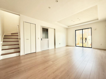 ���r���O�@�������Ƒ��̎��Ԃ��ʂ�A���K�Ŗ��������