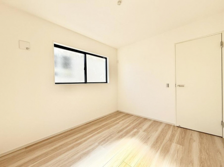 �q�������@����