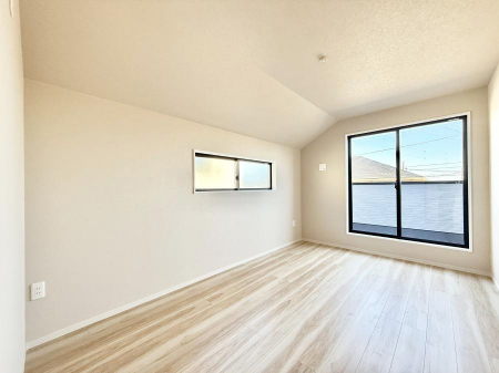 �Q���@����