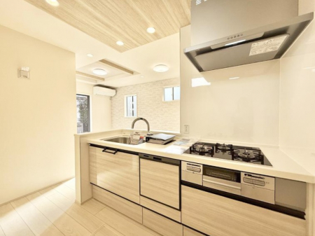 �L�b�`���@�������L���C�ɕЕt���A�g���₷���L�b�`��