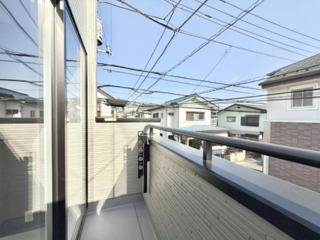 �o���R�j�[�@������ �G�߂̈ڂ낢����������J���I�ȋ�Ԃł�