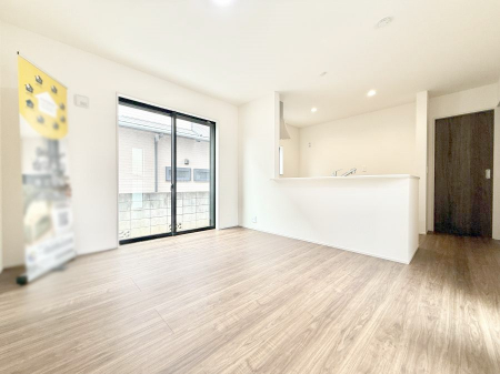 rO@Cɓ̏ꏊŁÂтƂԂ