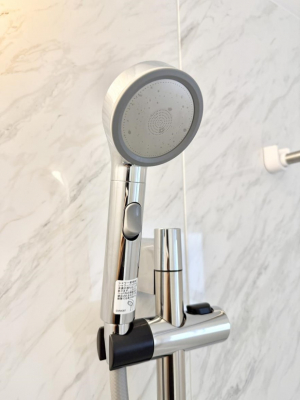 ̑ρ@ݔ茳ŊȒPɎ~ł邽߁A̖ʌ炷Ƃł܂B