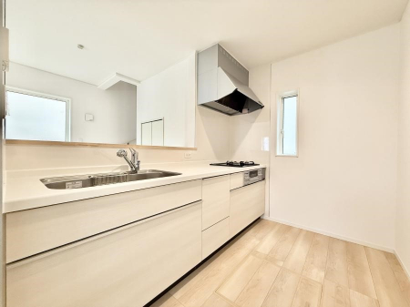 �L�b�`���@�������L���C�ɕЕt���A�g���₷���L�b�`��