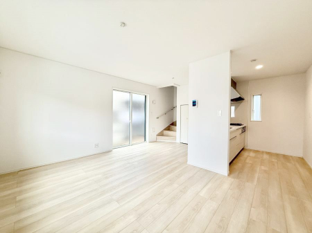 ���r���O�@�������V���v���������ґ�A��؂Ȑl�Ɖ߂����S���قǂ�����