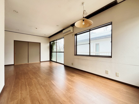 ̑ρ@̃Xy[X ǂȂɂ邩ƂĂy݂ł