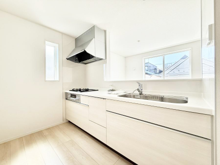 �L�b�`���@�������L���C�ɕЕt���A�g���₷���L�b�`��