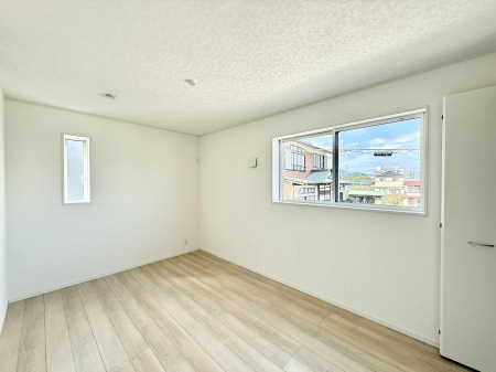 ̑ρ@̃Xy[X ǂȂɂ邩ƂĂy݂ł