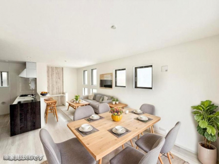 ���r���O�@���������R�Ɖ�b�����܂��A�S�n�悢�ЂƂƂ�