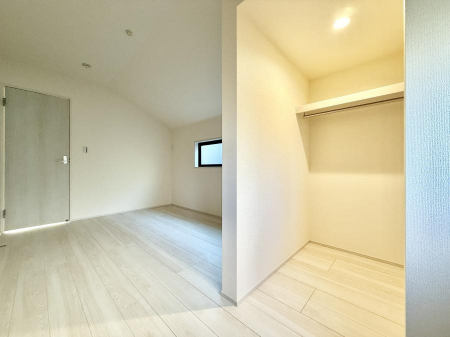 �q�������@�������Ƌ�⃌�C�A�E�g�����R�ɔz�u�ł��邽�ߎg�����肪�ǂ����K�ɉ߂����܂�