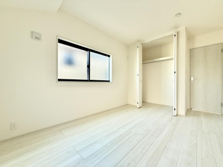 �Q���@�������Ƌ�����܂��z�u����΍L�X�Ƃ�����Ԃ��g�������₷���A�����b�N�X�������Ԃ��߂����܂�