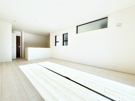 ���r���O�@�������Ƒ��̎��Ԃ��ʂ�A���K�Ŗ��������