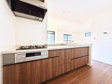 �L�b�`���@�����������������Ԃ����܂��A�Ί炠�ӂ��L�b�`��