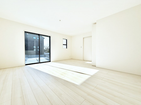 ���r���O�@���������R�Ɖ�b�����܂��A�S�n�悢�ЂƂƂ�